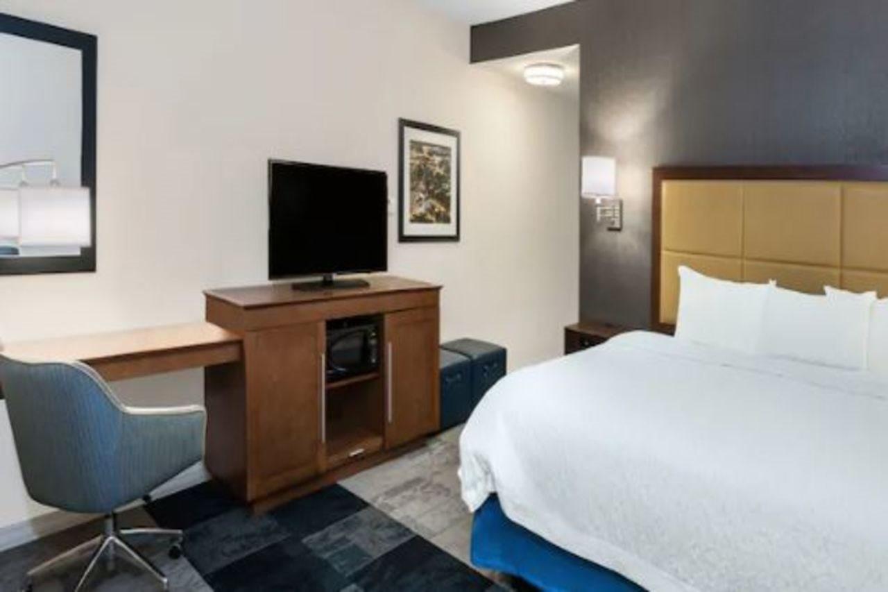 Hampton Inn & Suites San Antonio Brooks City Base, Tx Eksteriør billede