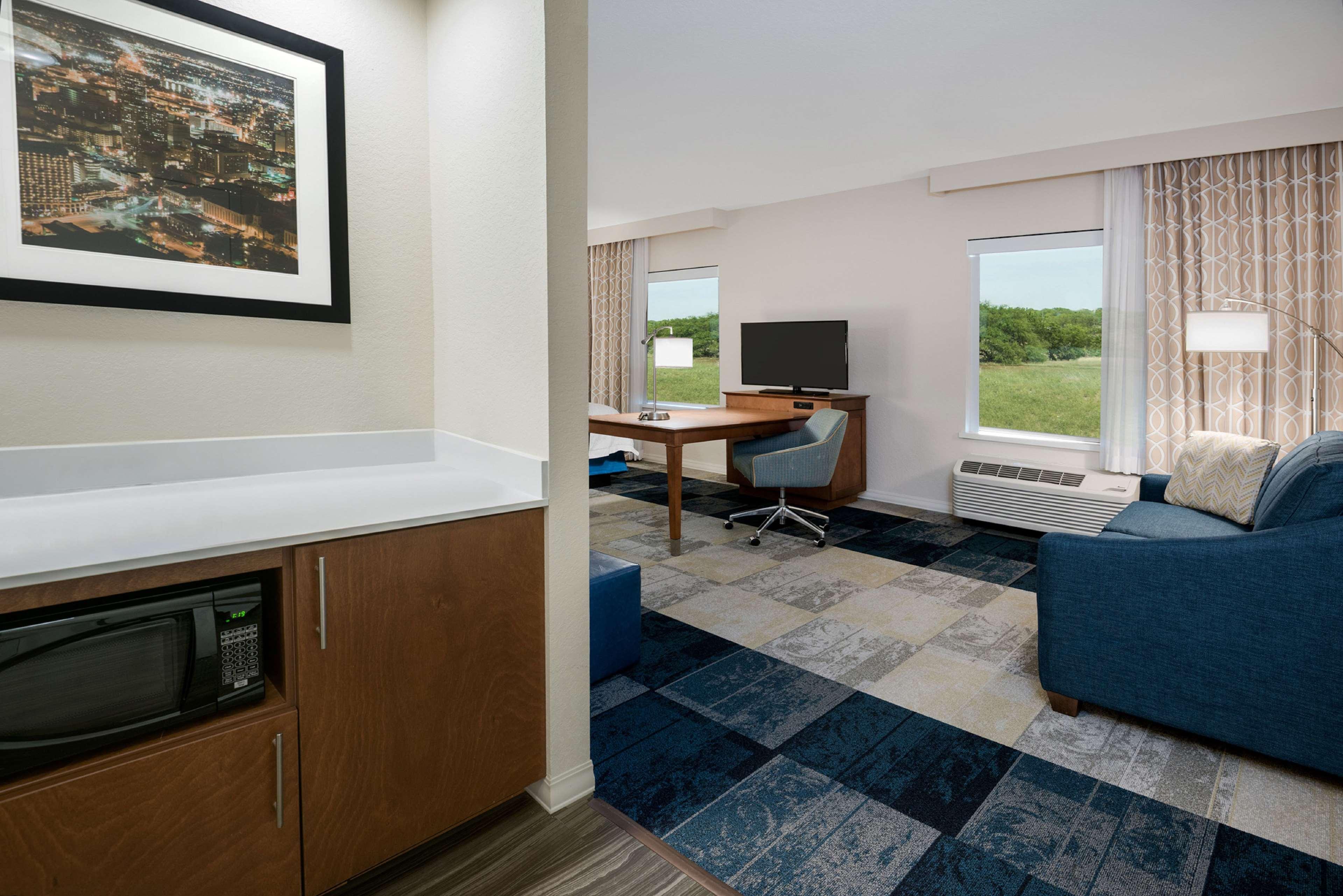 Hampton Inn & Suites San Antonio Brooks City Base, Tx Eksteriør billede