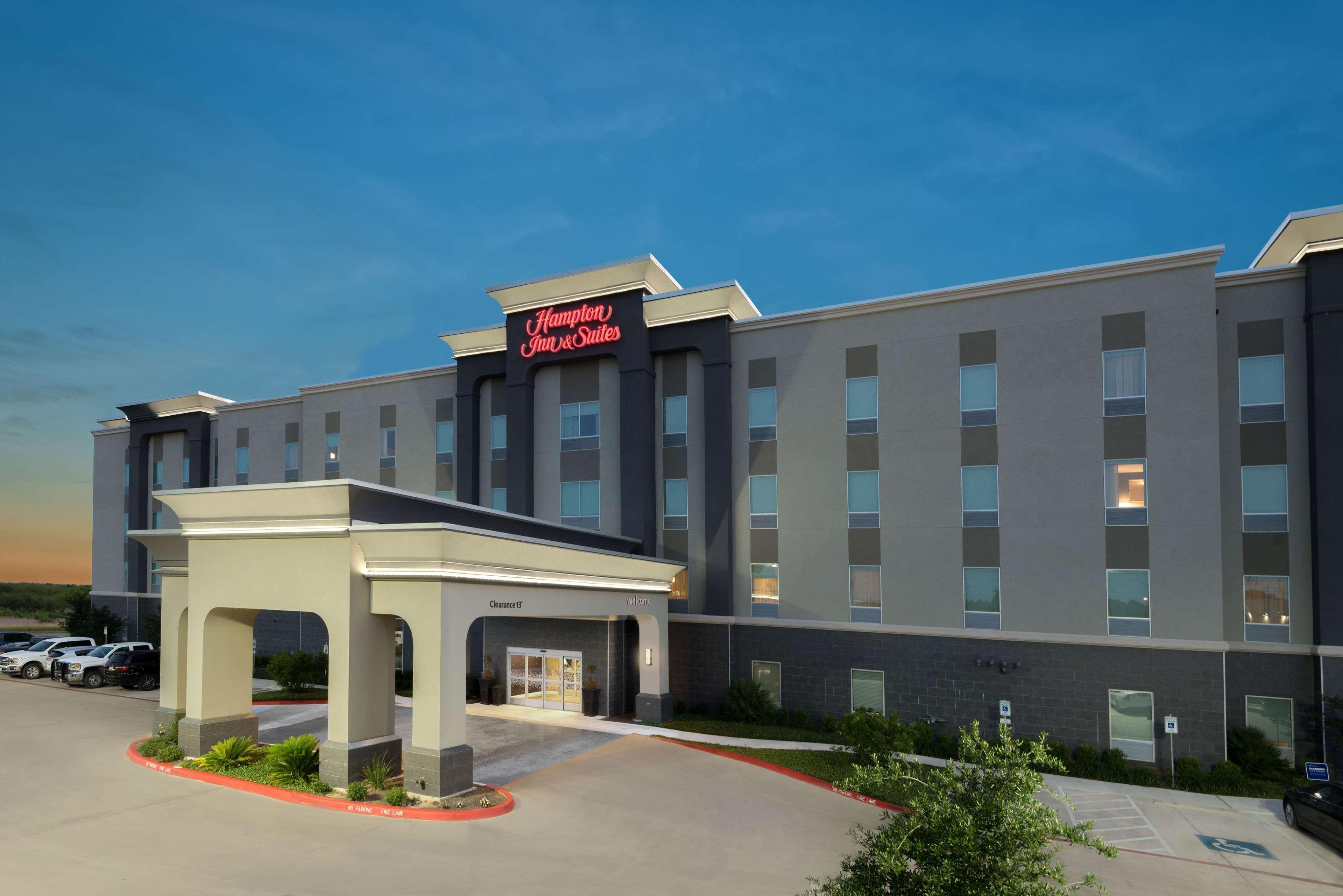 Hampton Inn & Suites San Antonio Brooks City Base, Tx Eksteriør billede
