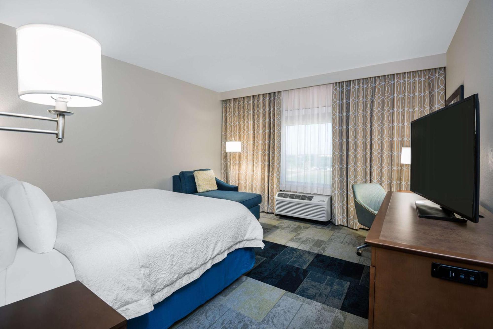 Hampton Inn & Suites San Antonio Brooks City Base, Tx Eksteriør billede